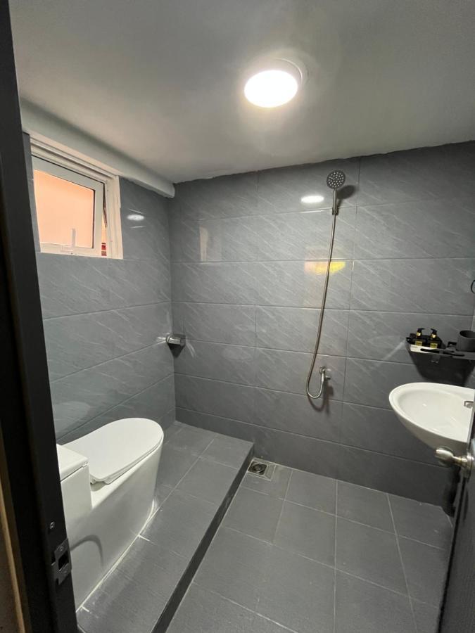 Green Box Rooms Хошимин Экстерьер фото